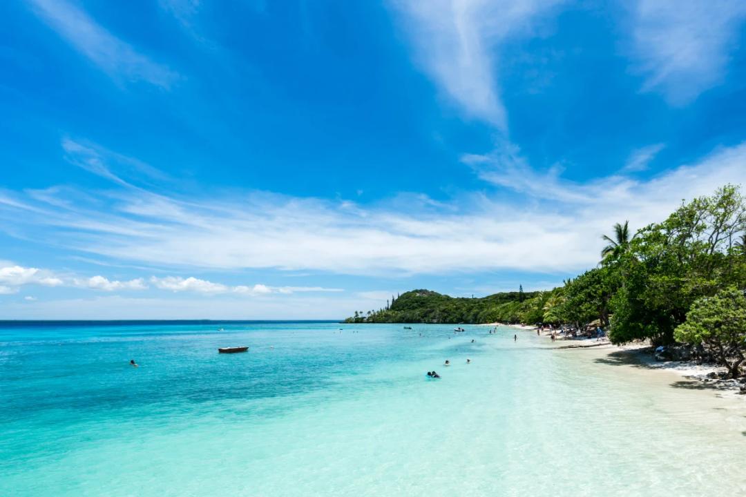 https://media.leisurecom.com/cruise/image-2024-11-05-09-32-39.webp