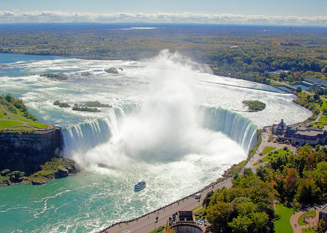 https://media.leisurecom.com/tour/tour-2026-05-31-04-55-58-1.jpg